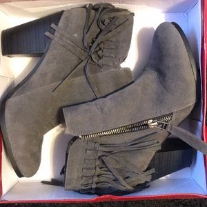 gray booties